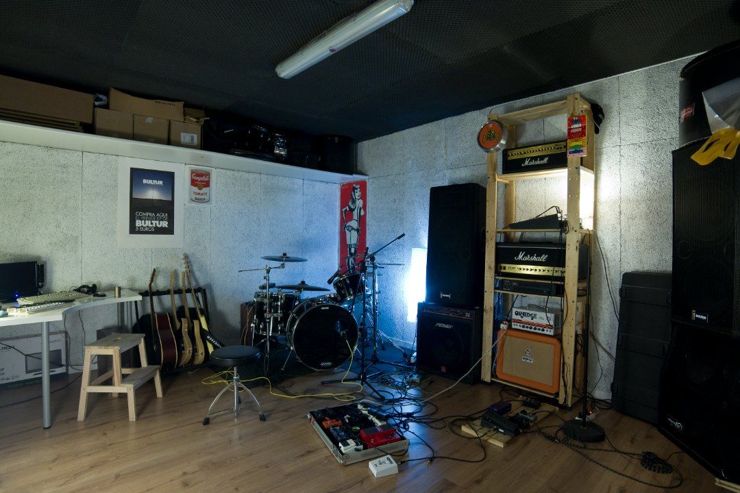 interior de una sala ocupada